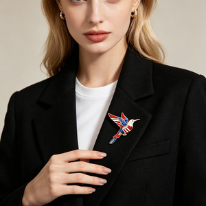 Broche HLC Colibri, Épinglette Mode Animale, Bijou Émaillé, Broche Aigle National Patriotique avec Strass en Cristal - Product Image 6