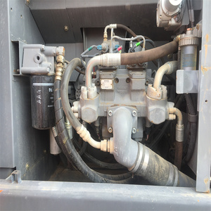 Maquinaria Japonesa para Movimiento de Tierras, Excavadora de Cadenas Usada Hitachi ZX200 en Venta - Product Image 6