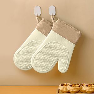 Paires de gants de four en silicone résistants à la chaleur, gants de cuisson avec intérieur en coton - Product Image 2