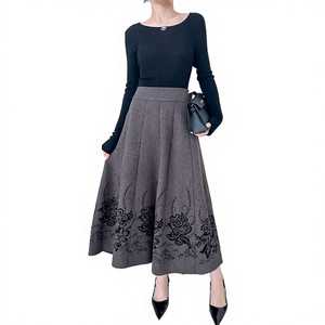 Women High Waist Wool Blend Midi <strong>Skirt</strong> Vintage Flora Jacquard Embroidery A-line <strong>Flared</strong> <strong>Skirt</strong> for Middle Aged Ladies - Product Image 2