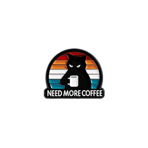 Spilla in smalto duro 'Need More Coffee' con gatto nero, strisce retrò e tramonto, graziosa spilla in metallo, regalo per amanti dei gatti e del caffè, spille all'ingrosso - Product Image 1
