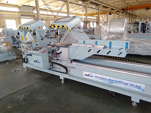 Máy cưa cắt cửa sổ hai đầu bằng nhôm CNC hiển thị kỹ thuật số độ chính xác cao - Product Image 3