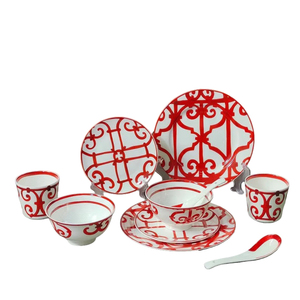Service de table en porcelaine élégant à motif géométrique rouge et blanc, vaisselle en céramique haut de gamme pour restaurant et usage familial - Product Image 1