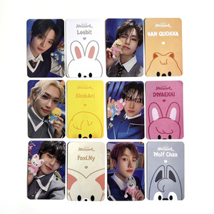Fournisseur kpop Cartes postales à slogan couleur double face personnalisées <span class=keywords><strong>Carte</strong></span> <span class=keywords><strong>photo</strong></span> en papier <span class=keywords><strong>avec</strong></span> Idol collectKpop photocards - Product Image 6