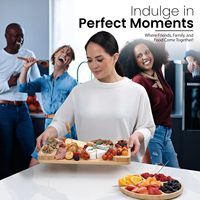 Ensemble de plateaux en bambou, un grand plateau à fromage en bambou, coffret cadeau équipé d'une assiette, d'ustensiles et de matériel de service pour présenter les viandes