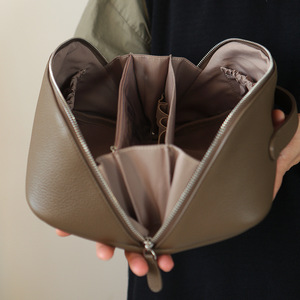 Grande trousse de maquillage en cuir PU grande capacité, résistante à l'eau, avec fermeture éclair, organiseur de cosmétiques, trousse de toilette de voyage - Product Image 3