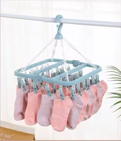 Électronique grand public : Séchoir pliant en plastique à 32 pinces coupe-vent pour chaussettes, sous-vêtements et vêtements d'enfants