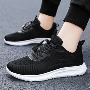 รองเท้ากีฬาผู้ชายไซส์ใหญ่แบบสวม  สำหรับวิ่งและใส่ลำลองในฤดูร้อน  ระบายอากาศได้ดี  ลายสีพื้น  ขายส่งแบบครอส บอร์เดอร์ - Product Image 4