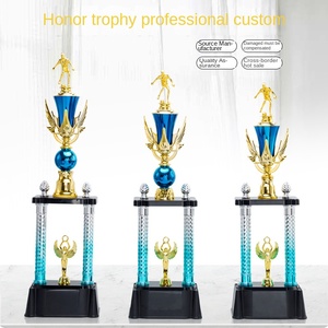 Trophée de football personnalisé en plastique pour événement de match, meilleur buteur, meilleur gardien de but, souvenir de star du football, <span class=keywords><strong>plaques</strong></span> à quatre piliers - Product Image 2