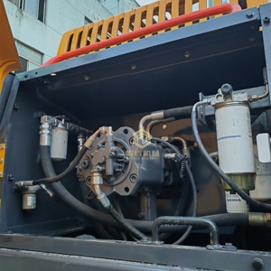 Excavatrice hydraulique sur chenilles Volvo EC350DL d'occasion de haute qualité, 35 tonnes, en bon état, pour travaux de terrassement - Product Image 6