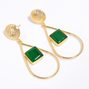 Moda para mujeres y niñas Hermosos pendientes de piedras preciosas de latón Pendientes de moda chapados en oro de 14K Proveedores de joyería de latón hechos a mano - Product Image 4