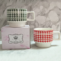 Tasse en céramique design pied-de-poule moderne Tasse à café souvenir et tasse à eau pour les fêtes-Petits objets Cadeau d'anniversaire pour les couples