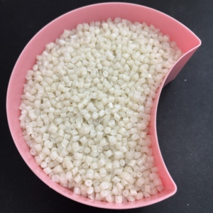 Gránulos de HDPE de alta pureza Virgen/Polietileno de alta densidad reciclado Grado alimenticio con función de alto flujo para varios materiales - Product Image 2