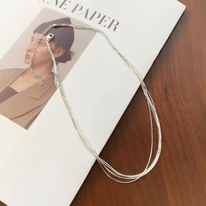 Collier chaîne claviculaire multicouche en argent sterling 925 plaqué rhodium, design minimaliste tendance Dylam 2024 - Product Image 6
