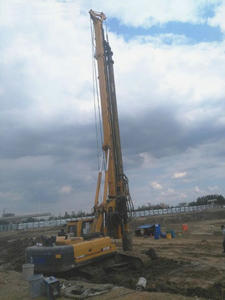 แท่นขุดเจาะแบบหมุน XCM-G XR150D-CFA ความลึกในการขุดเจาะสูงสุด 20 เมตร - Product Image 4