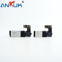 ANRUK 4V320-10 Électrovanne 5 ports AC220V 1/8 BSP 5 ports 2 positions avec suppression des surtensions pour ligne d'assemblage