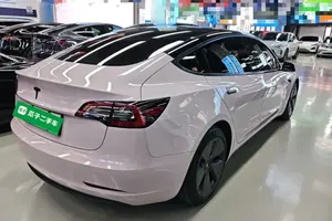 Tesla Model 3 BEV d'occasion, best-seller, propulsion arrière, 5 places, automatique, turbo, cuir, intérieur clair, jantes R19 - Product Image 3