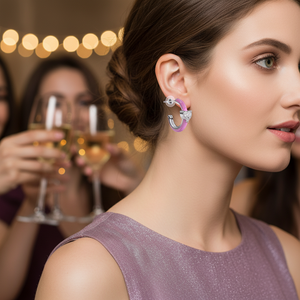 Pendientes de tuerca hipoalergénicos LEILA de 16mm para mujer, aro geométrico en V a la moda para fiesta y regalo - Product Image 3