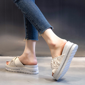 Sandalias Planas Formales de Plataforma Acolchada con Pedrería y Transparentes para Mujer, Diseño Nuevo, Venta al por Mayor - Product Image 4