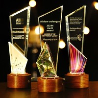 Nouveau Modèle 2025 – Trophée en Cristal Sculpté Lumineux Personnalisé et Médaille de Championnat en Bois – Conception Commémorative de Rétirement
