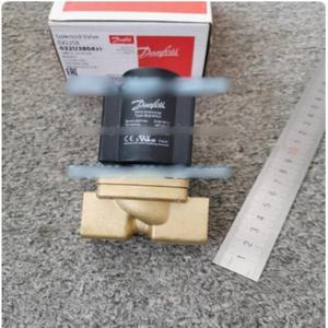 ตัวควบคุมการเขียนโปรแกรม032U380431EV225B PLC ในคลังสินค้า1/<span class=keywords><strong>2</strong></span> <span class=keywords><strong>2</strong></span>.<span class=keywords><strong>2</strong></span> <span class=keywords><strong>m</strong></span>³/H แบบใหม่ดั้งเดิม - Product Image 1