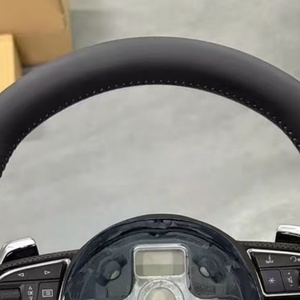 Disponible en Stock, Liberación Rápida para <span class=keywords><strong>Audi</strong></span> Q5 Q7 R8 TTRS C6 C7 S7 B8 B9 C8 A3 A4 A5 A7 A8 S4, Volante de Cuero para Automóvil, Accesorios para Automóvil - Product Image 5