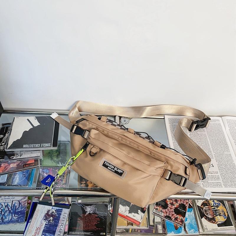 สีกากี (ราคาไม่รวมจี้)