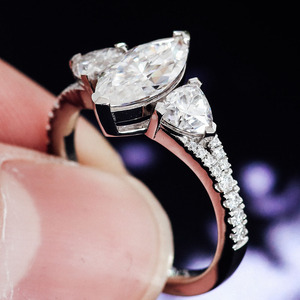 خواتم مجوهرات بروفنس راقية عيار 14 قيراط صلب من الذهب الأبيض العتيق خاتم من المويسانيتي - Product Image 6