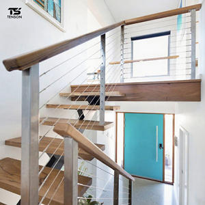 Rampe de <span class=keywords><strong>terrasse</strong></span> en bois avec balustrades en câble d'<span class=keywords><strong>acier</strong></span> inoxydable, rampes élégantes et luxueuses <span class=keywords><strong>pour</strong></span> <span class=keywords><strong>terrasse</strong></span> extérieure résidentielle - Product Image 2