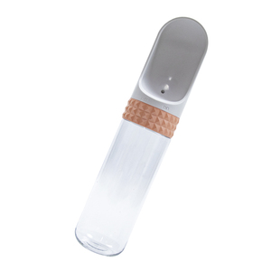 Dispensador de agua portátil para mascotas de viaje al por mayor grado alimenticio a prueba de fugas al aire libre perro y gato taza forma rectangular embalaje de cartón - Product Image 1