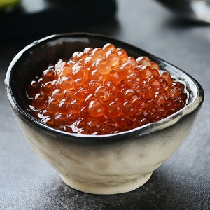 Personnalisation d'usine Oeufs de saumon <span class=keywords><strong>frais</strong></span> de qualité supérieure Ikura <span class=keywords><strong>Caviar</strong></span> rouge pour sushi et sashimi - Product Image 6