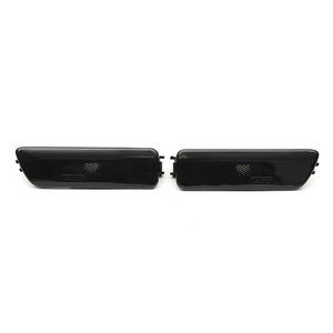 Luz de posición lateral negra (par) para Volkswagen Golf Jetta Mk4 99-2005, material ABS, repuesto de iluminación exterior para automóvil - Product Image 4
