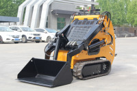Chargeuse sur pneus mini-compacte certifiée CE EPA avec moteur Briggs Stratton 18,2 kW, capacité de levage de 850 kg, pour l'agriculture et la construction