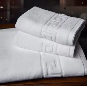 Free Sample Custom Towel Hotel Jacquard 100% Cotton 5 Star Hotel Plain White Luxury Towels Hotel