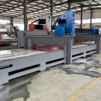 Machine de découpe et de polissage automatique de pierre à 4 axes haute performance pour la découpe de dalles de quartz, de marbre, de granit et de pierre frittée