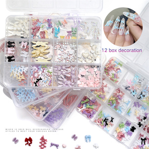 เครื่องรางติดเล็บรูปการ์ตูนสามมิตินุ่มแบบสตรีมเมอร์แกะสลักรูปโบว์น่ารัก12ช่องอุปกรณ์ตกแต่งเล็บทำจากเรซิน - Product Image 1