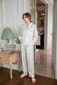 Tam boy ipek saten pijama kadın iki adet düz renk boru rahat kadın pijama seti - Product Image 2