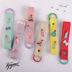 Étiquette nominative personnalisée en toile avec logo brodé pour enfants, patch thermocollant, étiquette de clé en sangle, lanière, étiquettes de bagage, sangle de clé en toile - Product Image 1