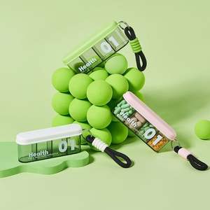 Boîte à pilules portable, organiseur de médicaments hebdomadaire miniature pour 7 jours, avec compartiments pour les voyages, utilisation quotidienne, boîte de rangement pour médicaments en plastique - Product Image 4