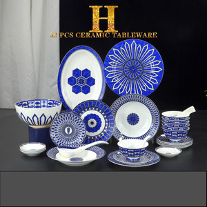 <span class=keywords><strong>Service</strong></span> <span class=keywords><strong>de</strong></span> vaisselle en céramique bleu et blanc, vaisselle <span class=keywords><strong>de</strong></span> luxe en <span class=keywords><strong>porcelaine</strong></span> pour 6 personnes, <span class=keywords><strong>service</strong></span> <span class=keywords><strong>de</strong></span> thé et <span class=keywords><strong>de</strong></span> dîner, coffret cadeau pour mariage et maison - Product Image 2