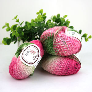 <span class=keywords><strong>Filato</strong></span> di <span class=keywords><strong>lana</strong></span> 80% 20% in Nylon arcobaleno di <span class=keywords><strong>lana</strong></span> di colore <span class=keywords><strong>misto</strong></span> per sciarpa di colore sfumato maglione morbido e adatto per la magliaia - Product Image 3