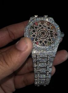 Montre de luxe entièrement sertie de moissanite, personnalisée, moissanite VVS, diamant, pour homme, au meilleur prix - Product Image 2