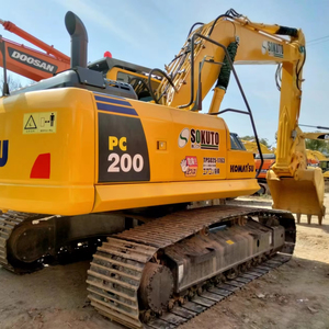 รถขุดโคมัตสึ PC200-8 มือสอง 20 ตัน ของแท้จากญี่ปุ่น ระบบไฮดรอลิก รถขุดโคมัตสึ PC200 200 แบบตีนตะขาบ มือสอง - Product Image 1