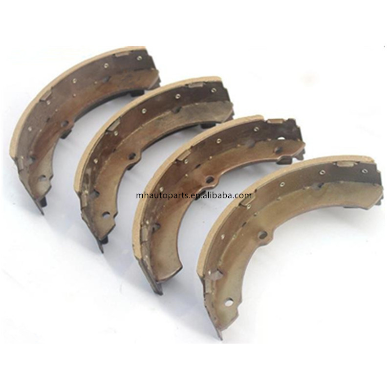 Auto Brake Systems Parts Front Brake Shoe Kit 04494-36320