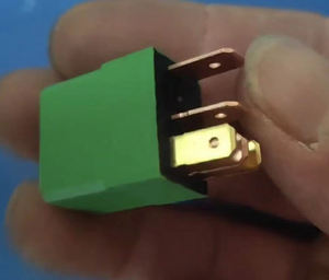 Relais de contrôle 24V (fenêtre de ventilateur lumineux) pour ISUZU 4HE1 4HK1 98-23 OE #8971730351 - Product Image 2