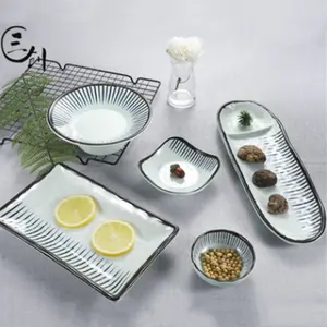 Set di stoviglie in melamina nordica di nuovo Design piatto bruciante a forma speciale per ristorante di nozze per feste