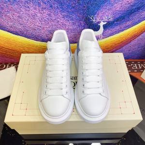 Scarpe Sportive Classiche di Lusso da Designer, Casual, Bianche, Allacciate, Impermeabili, Antiscivolo, Traspiranti, di Tendenza Moda - Product Image 1