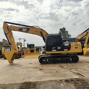 Excavatrice sur chenilles Caterpillar d'occasion 23 tonnes CAT323D2L/D 320D/320DL 320C/320CL/320B/320BL, modèle 2016, moteur et pompe en bon état - Product Image 2