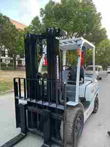 diesel Forklift Used Forklift TCM 3ton <b>Transporting</b> Warehouse Earth-moving Machinery Used Engineering Construction Machinery - Product Image 3