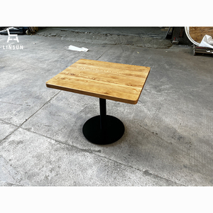 <span class=keywords><strong>Tavolo</strong></span> in Legno Massello di Frassino e Gomma con Base in Metallo Resistente per Ristoranti, Caffè, Pub, Hotel, Arredamento Commerciale DT038 - Product Image 1